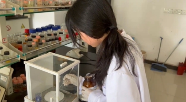 百家乐
研发新型荧光尿蛋白检测试纸材料 为孕检领域带来革新性突破 百家乐
研发新型荧光尿蛋白检测试纸材料 为孕检领域带来革新性突破